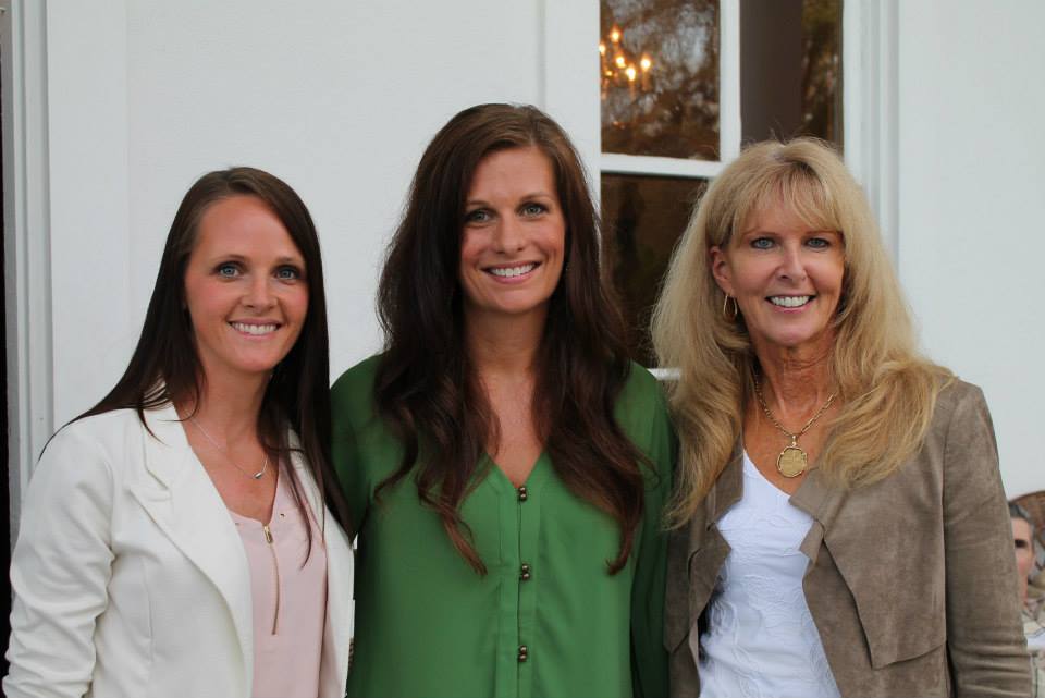 Jaymie, Molly and Ann Gravett