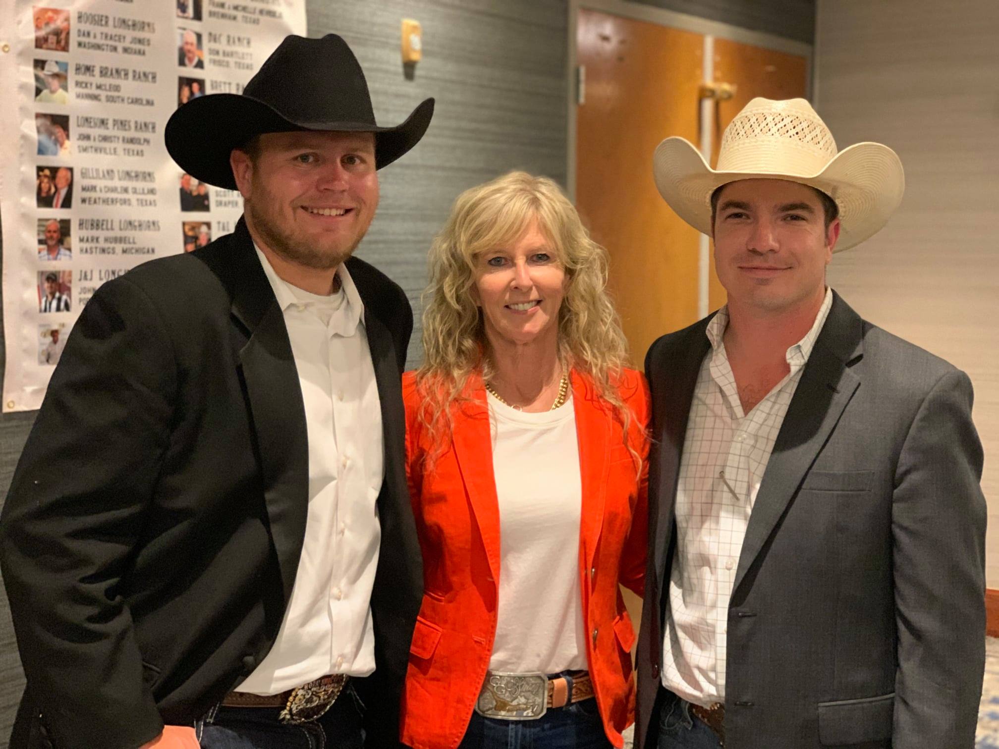 Sale hosts (The Longhorns Legacy Group) and Hired Hand customers Chase Vasut, Ann Gravett, G&G Longhorns and Bear Davidson, G&G Longhorns & Eastwind Cattle